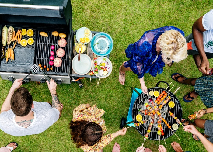 Comment organiser un barbecue party estival mémorable ?