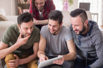 Gaymec : comment réussir vos rencontres gay avec ce site ?