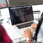 Leakimedia avis : faut-il faire confiance à ce site controversé ?