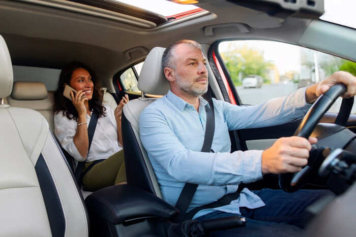 Devenir chauffeur VTC bVTC : étapes, conseils et démarches pour une bonne rentabilité