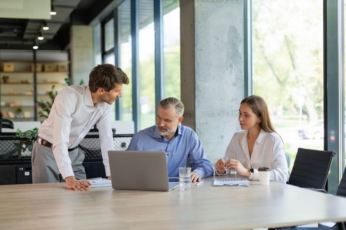 Simulateur revenu indépendant creation-entreprise-france.com : combien gagnez-vous vraiment ?