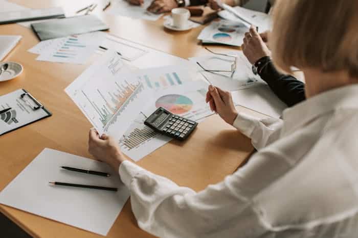 Comptable LMNP : quand devient-il vraiment indispensable ?